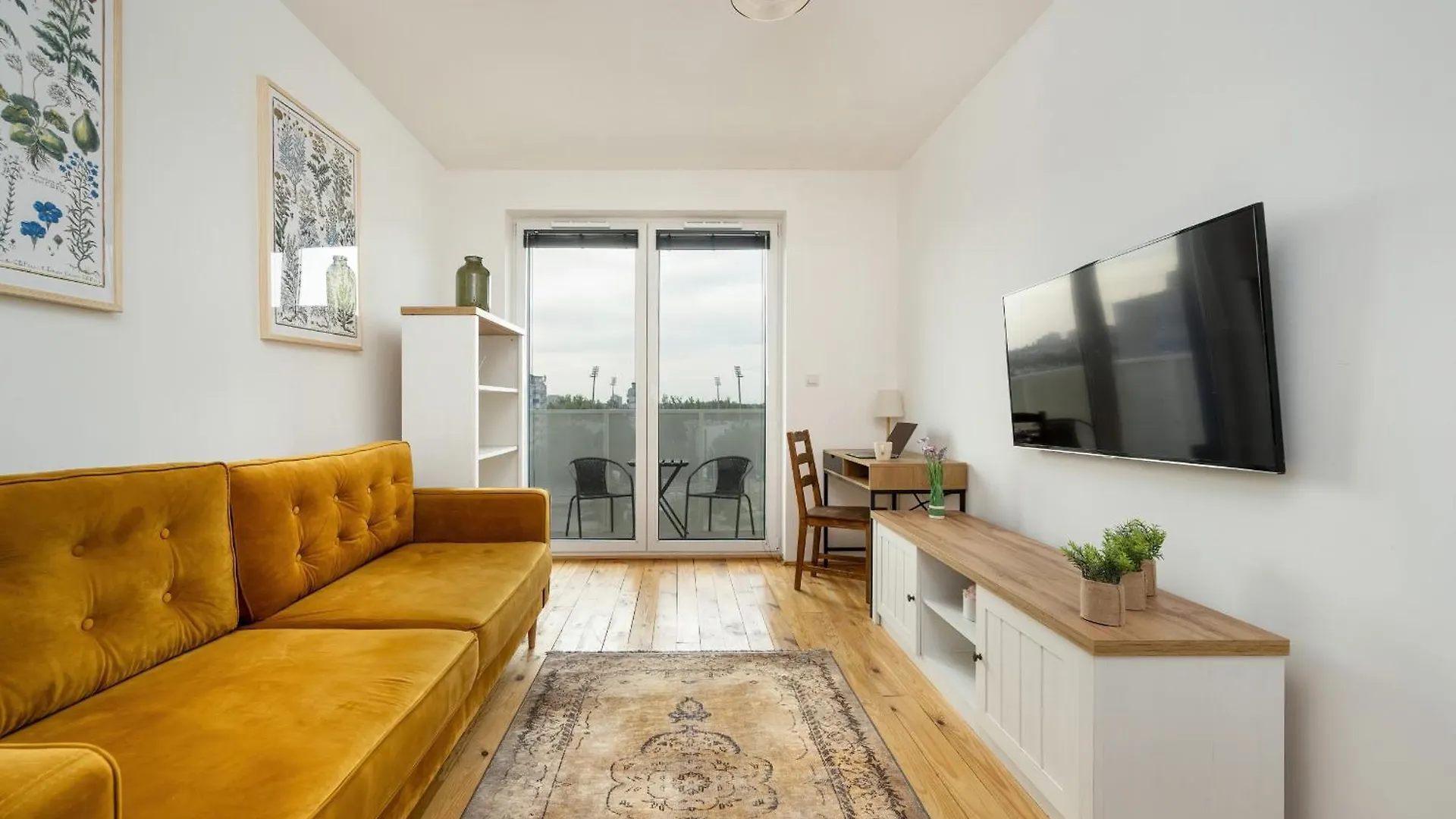 Miedziana Stylish & Cosy Apartment With Balcony Wroclaw By Noclegi Renters