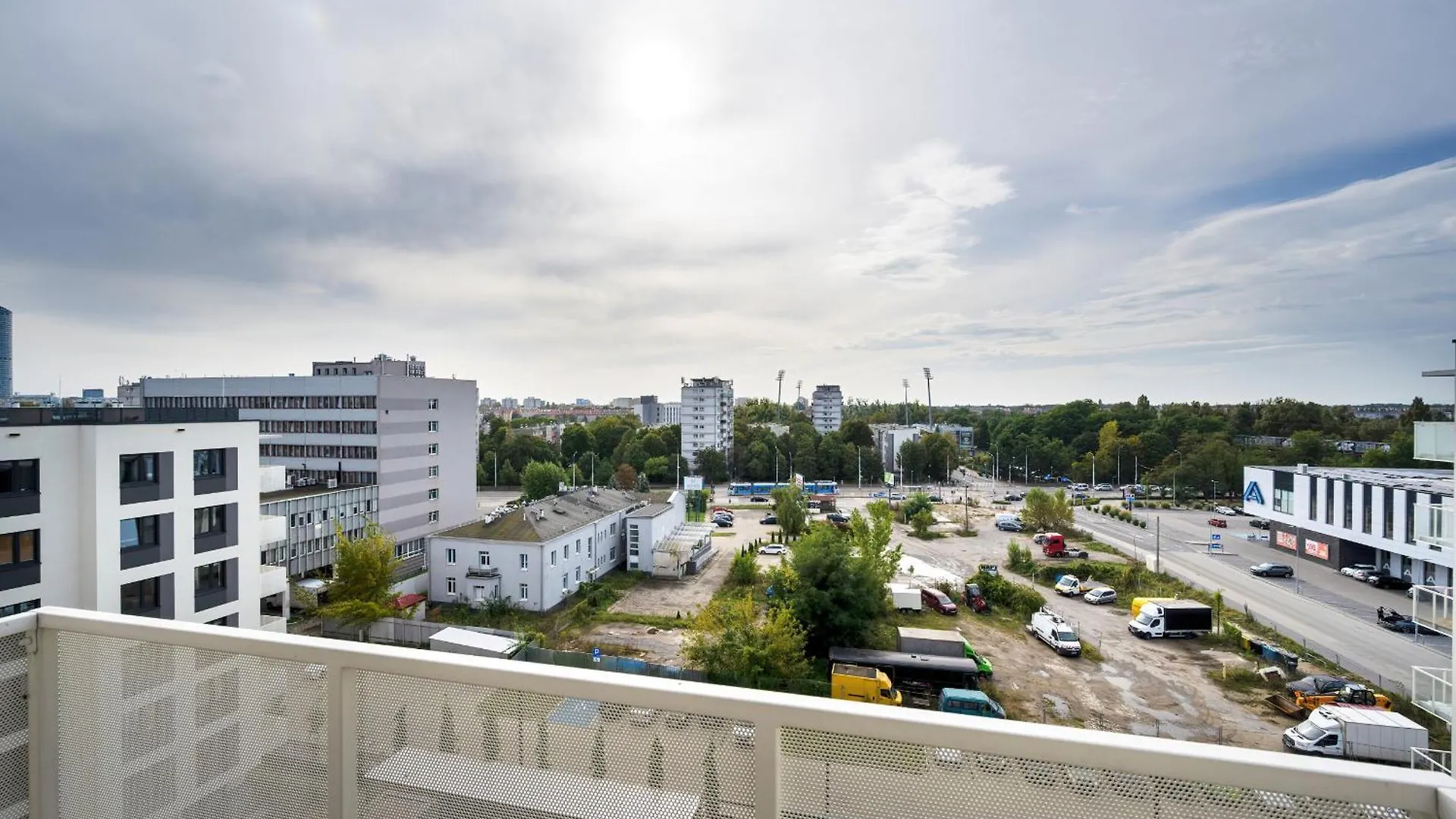 Miedziana Stylish & Cosy Apartment With Balcony Wroclaw By Noclegi Renters 0*,  פולין